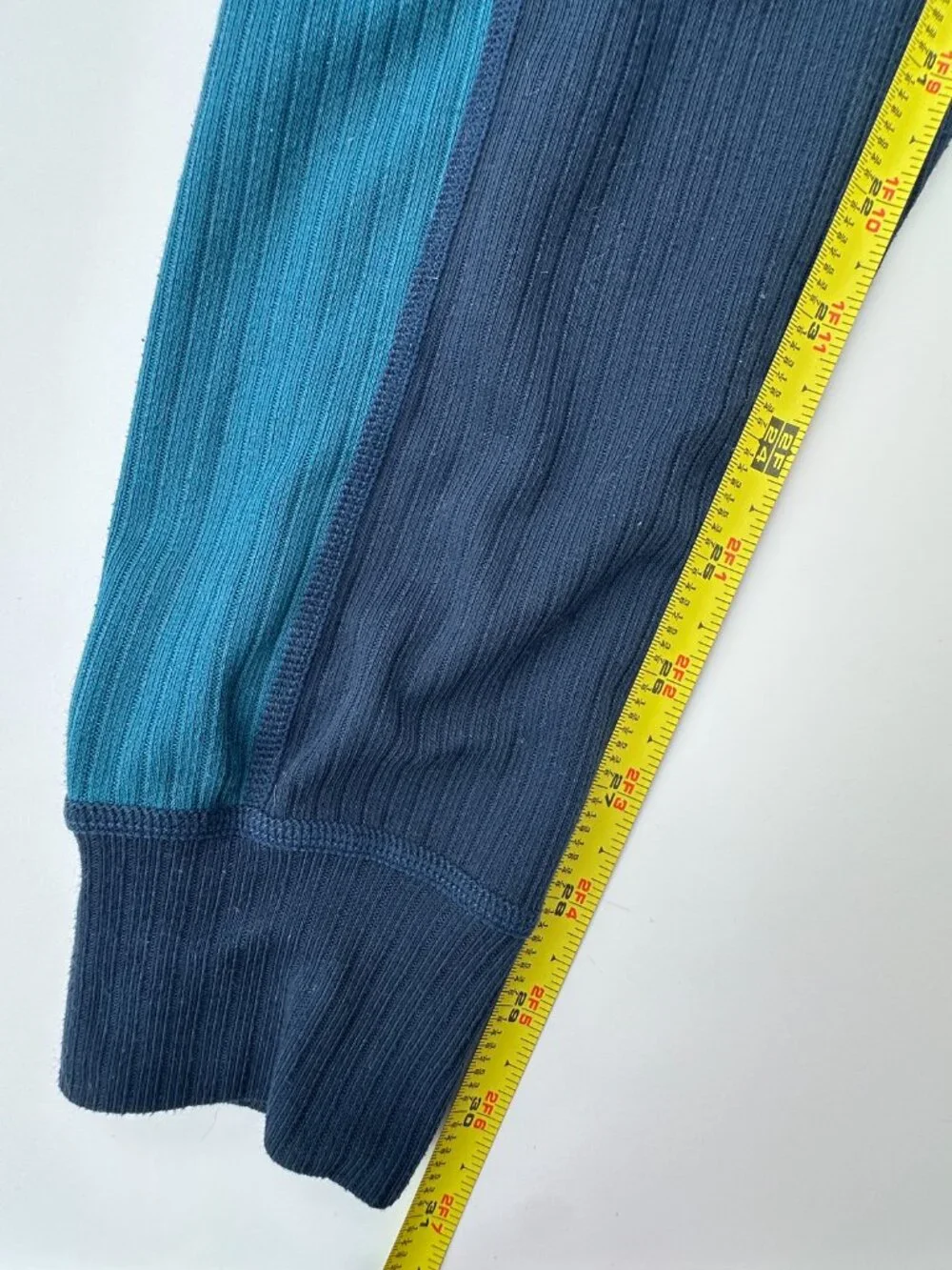 Craft Base Layer Set Mens M Blue Green Thermal Long Sleeve Top, Pants Athletic